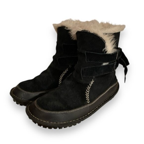 Sorel Tootega Boots - Picture 4 of 14